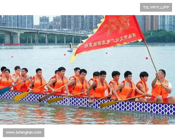 2018年端午节龙舟大赛激情上演全国各地队伍角逐水上冠军宝座